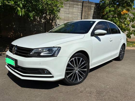 VOLKSWAGEN JETTA 2.0 TSI HIGHLINE 211CV GASOLINA 4P TIPTRONIC